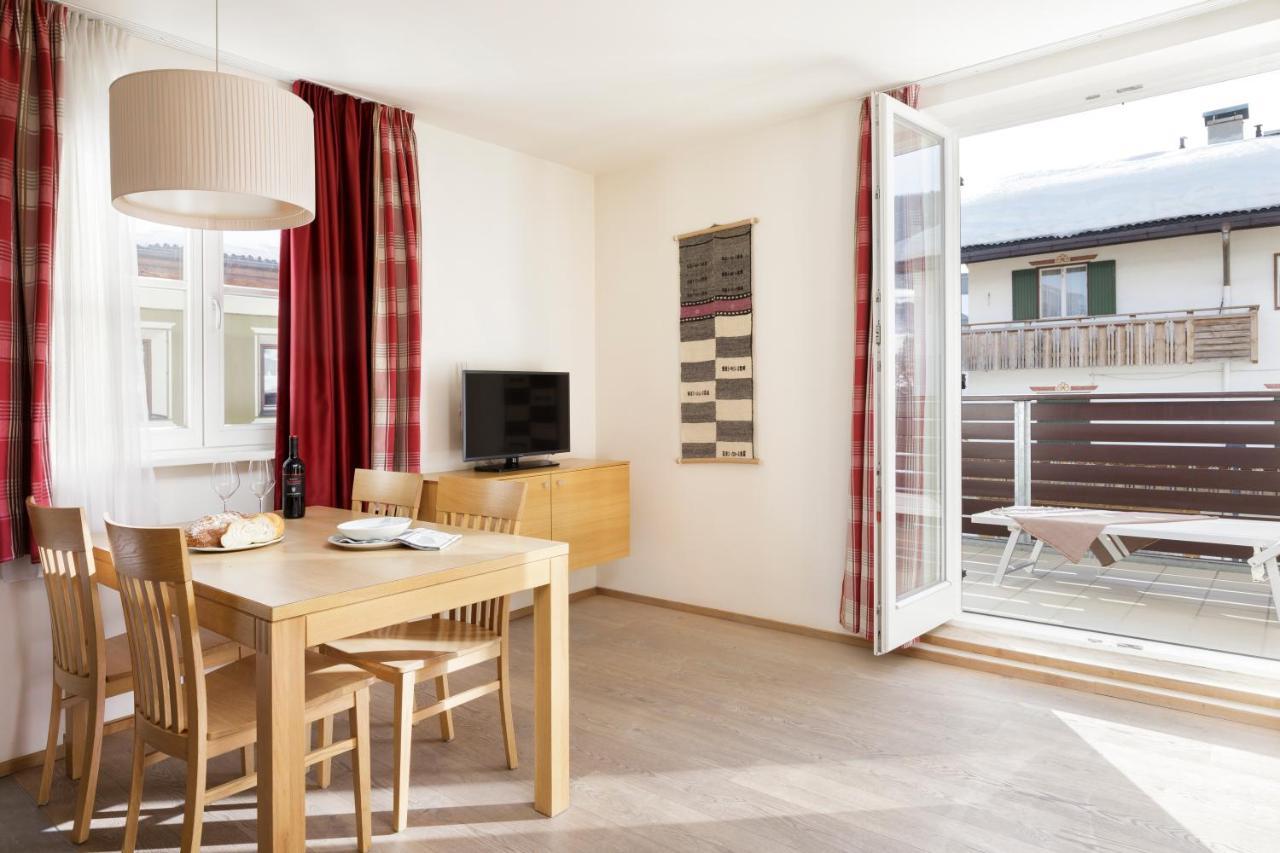 Residence Innichen - Innichen Exteriör bild