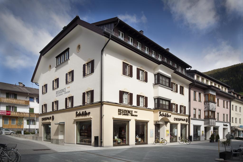 Residence Innichen - Innichen Exteriör bild